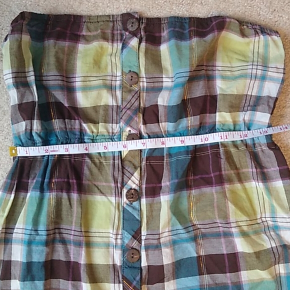 Strapless Button Down Top - Picture 6 of 6